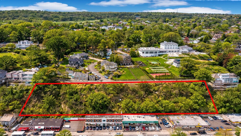 More Photos Of 150 Flagg Pl, Staten Island Land For Sale
