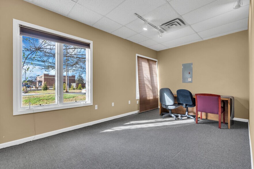 More Photos Of 1 Dag Hammarskjold Blvd, Howell Medical For Lease