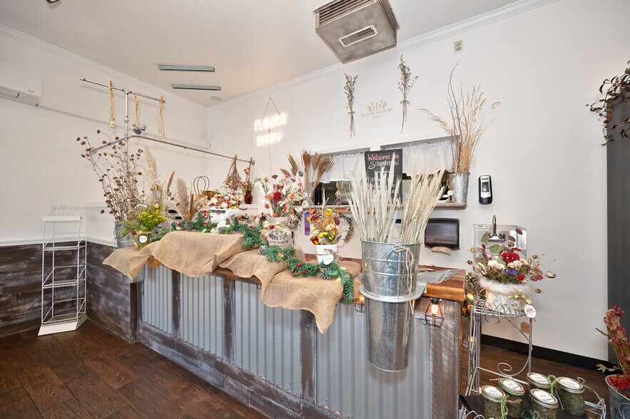 More Photos Of 38 N Main St, Colfax Restaurant For Sale