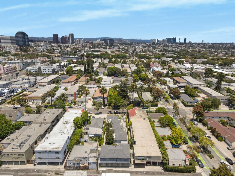 More Photos Of 1446-1448 Yale St, Santa Monica Apartments For Sale