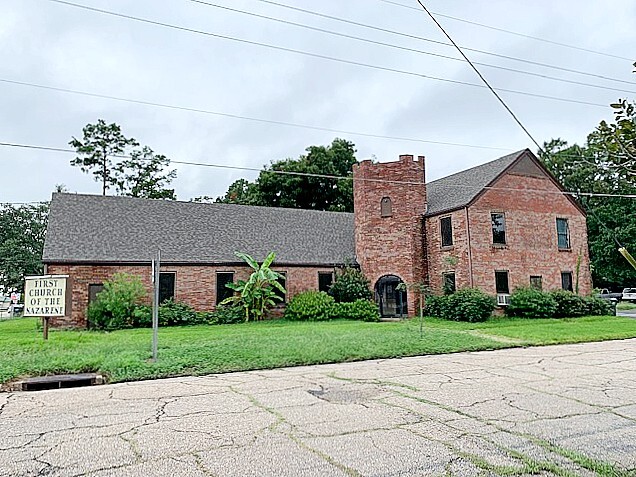 Primary Photo Of 703-705 N 4th St, West Monroe Religious Facility For Sale