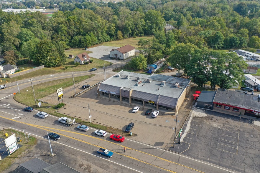 More Photos Of 2700-2728 Cleveland Ave SW, Canton General Retail For Sale