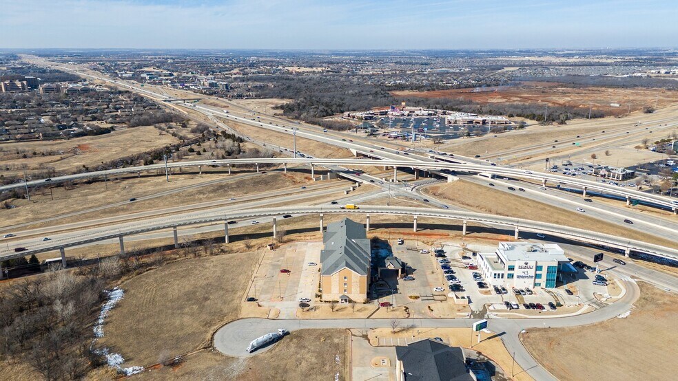 More Photos Of 13501 W Memorial Park Dr, Oklahoma City Hotel For Sale