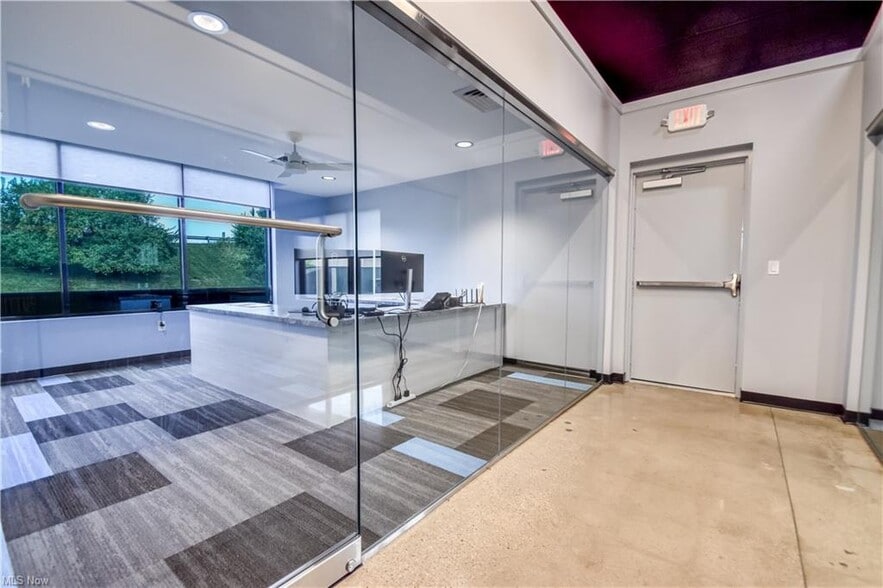 More Photos Of 8425 Station St, Mentor Freestanding For Sale