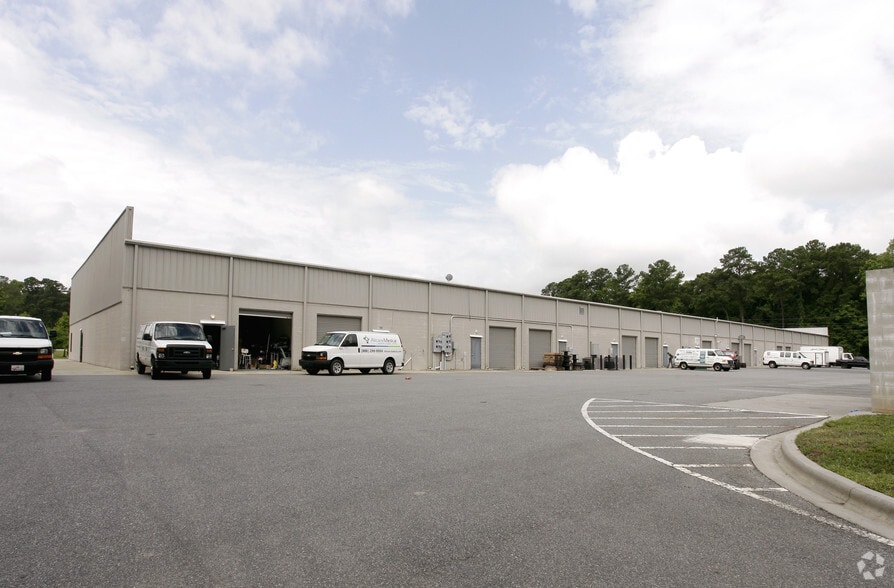 More Photos Of 1370 Us-80 Hwy E, Pooler Flex For Lease