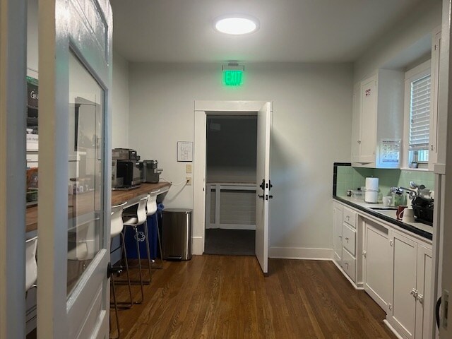 More Photos Of 205 E Monroe St, Austin Office Residential For Lease