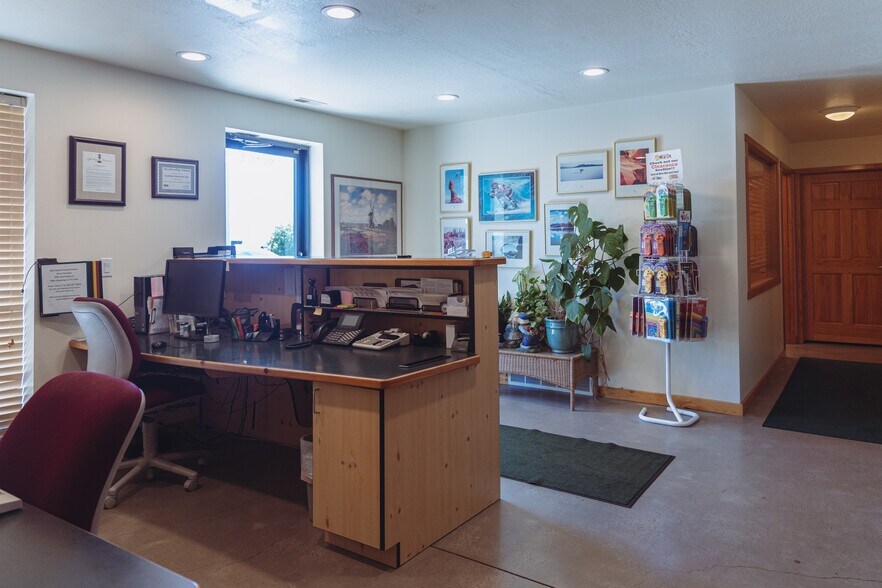 More Photos Of 1660 W 1000 N, Layton Light Manufacturing For Lease