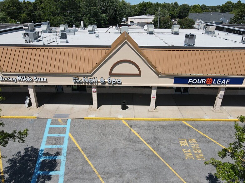 More Photos Of 533-605 Montauk Hwy, Bay Shore Unknown For Lease