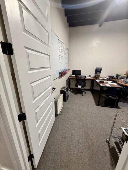 More Photos Of 1907 E US Highway 80, White Oak Office For Sale