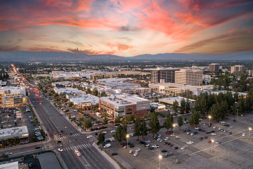 More Photos Of 6633 Canoga Ave, Canoga Park Land For Sale