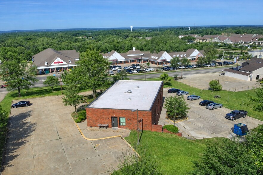 More Photos Of 1839 Pearl Rd, Brunswick Medical For Sale