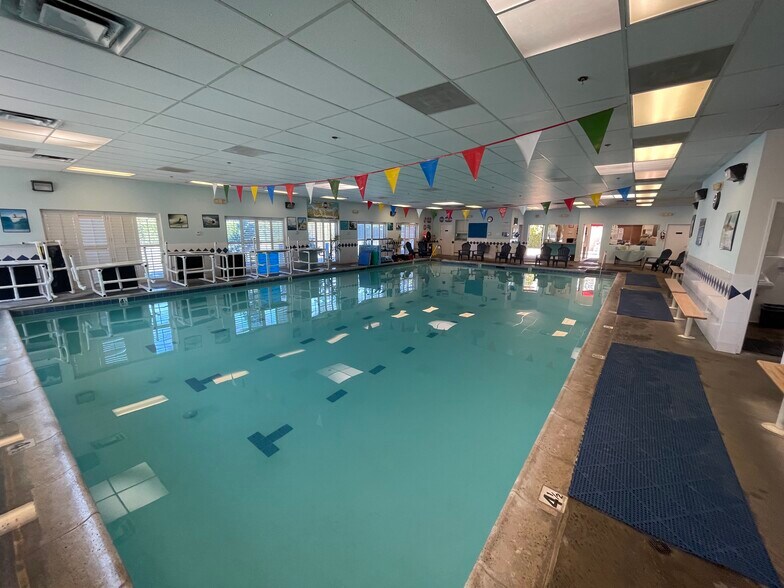 More Photos Of 1722 E Rose Ave, Orange Office For Sale