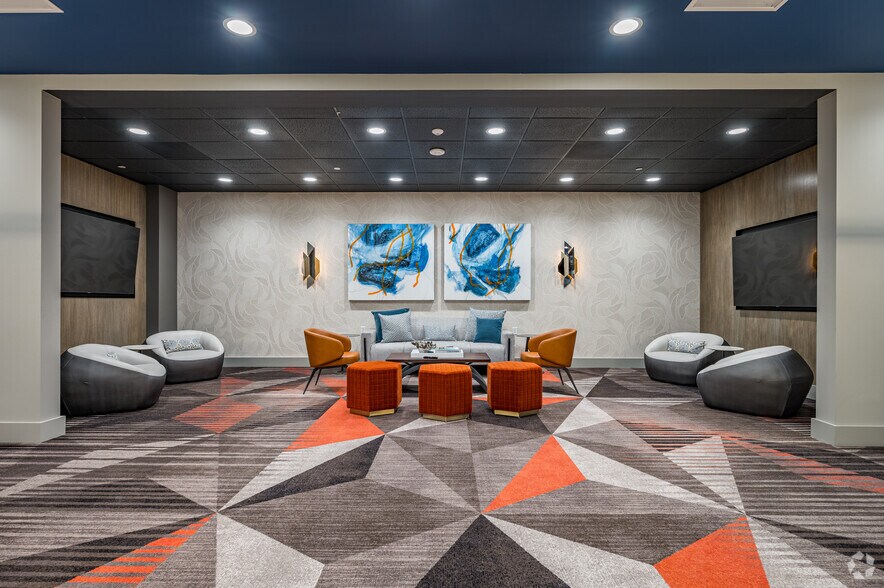 More Photos Of 14841 N Dallas Pky, Addison Office For Lease