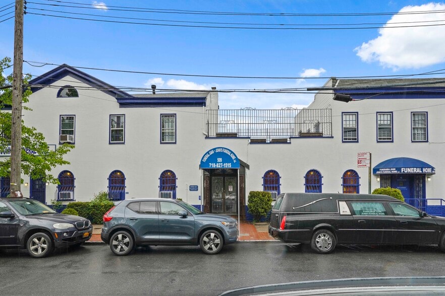 More Photos Of 509 Liberty Ave, Brooklyn Funeral Home For Sale