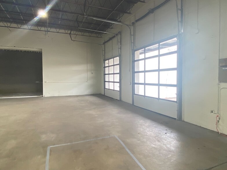 More Photos Of 2949 Armory Dr, Nashville Distribution For Sale