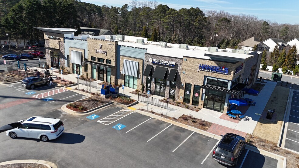 More Photos Of 580 Peachtree Pky, Cumming Storefront For Sale