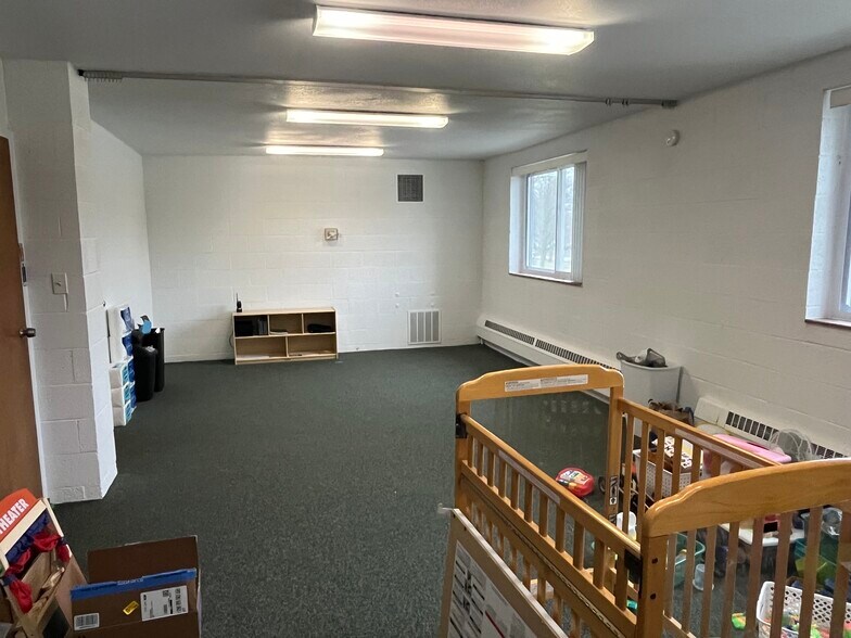 More Photos Of 1717 E Sugnet Rd, Midland Religious Facility For Sale