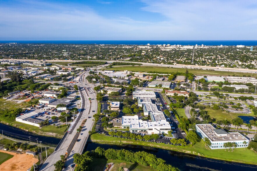 More Photos Of 2280 W Atlantic Ave, Delray Beach Medical For Sale