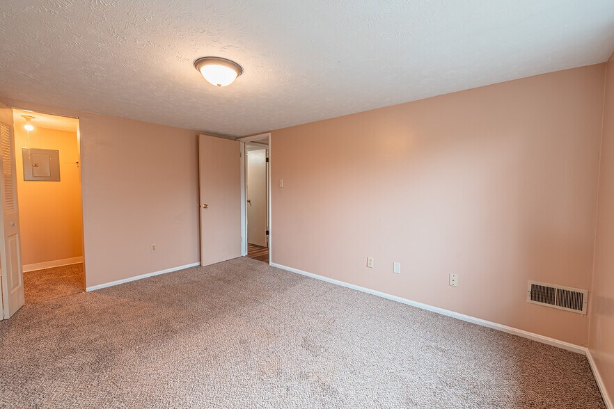 More Photos Of 545 Goucher St, Johnstown Apartments For Sale