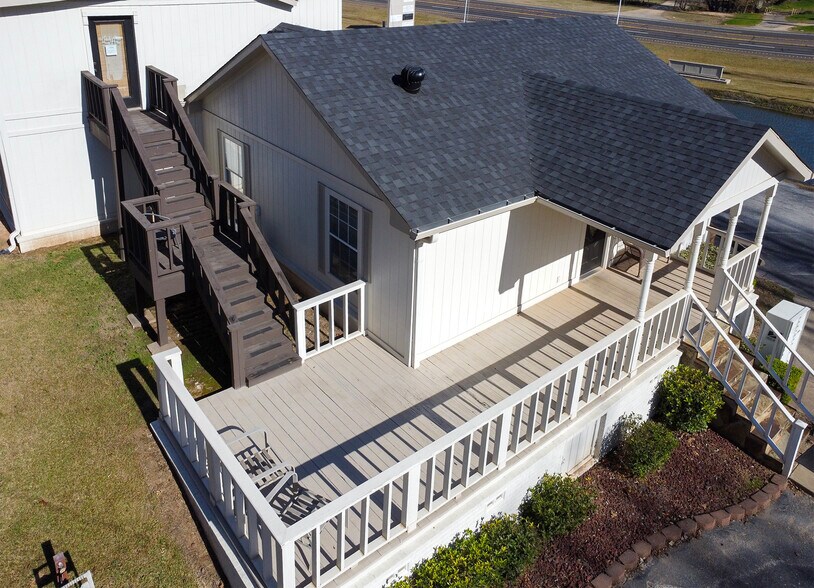 More Photos Of 15632 State Highway 110 S, Whitehouse Medical For Lease