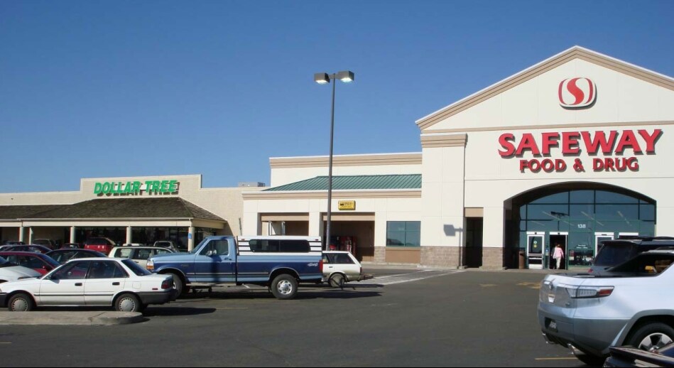 More Photos Of 138-174 W Ellendale Ave, Dallas Freestanding For Lease