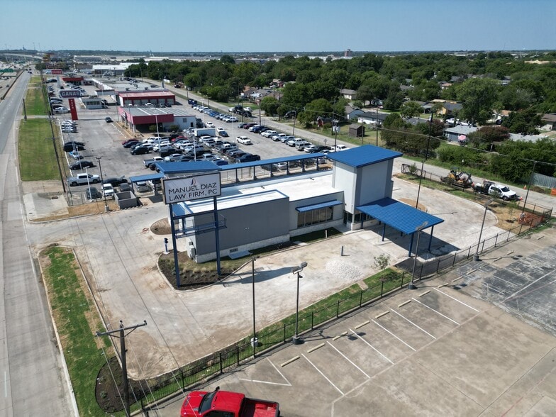 More Photos Of 4444 South Fwy, Fort Worth Carwash For Sale