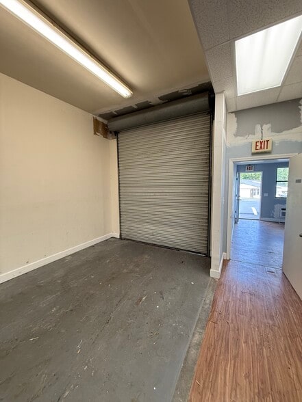 More Photos Of 3538 NW 97th Blvd, Gainesville Warehouse For Lease