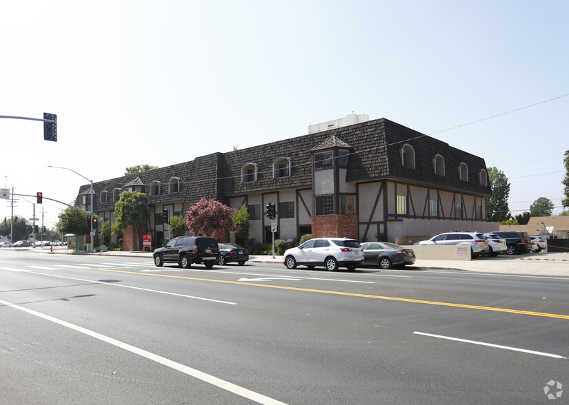 Primary Photo Of 1405 N San Fernando Blvd, Burbank Office For Lease