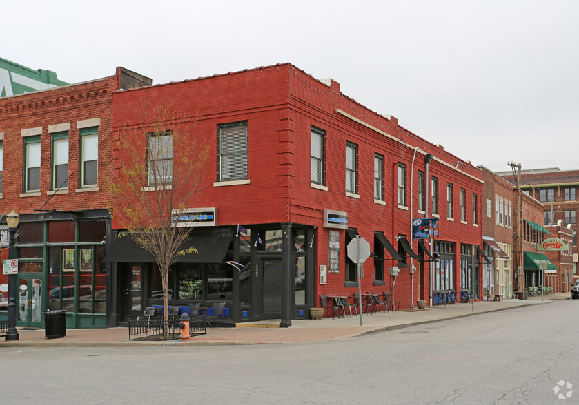 Primary Photo Of 525-529 Walnut St, Kansas City Storefront Retail Office For Lease