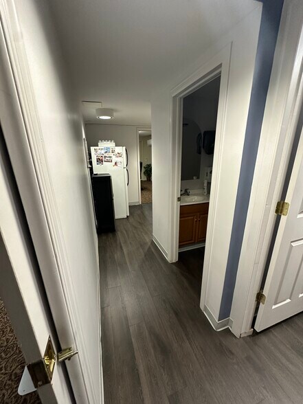 More Photos Of 71 Cedar Ave, Hershey Office For Lease