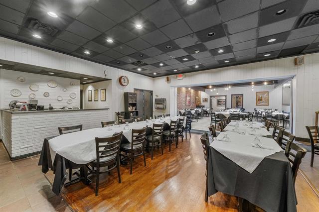 More Photos Of 31 Cottage St, Bayonne Restaurant For Sale