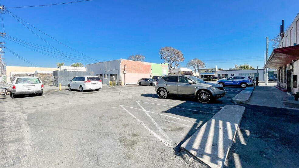 More Photos Of 11671-11685 S Atlantic Ave, Lynwood Storefront Retail Residential For Sale