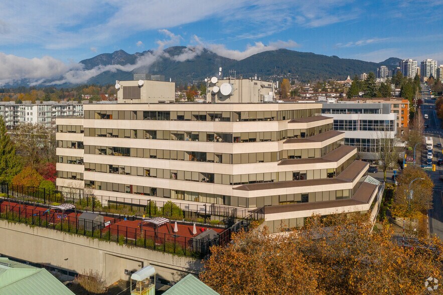 More Photos Of 221 W Esplanade, North Vancouver Office For Lease