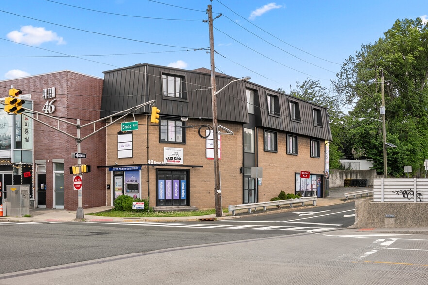 Primary Photo Of 40 Broad Ave, Palisades Park Office For Sale