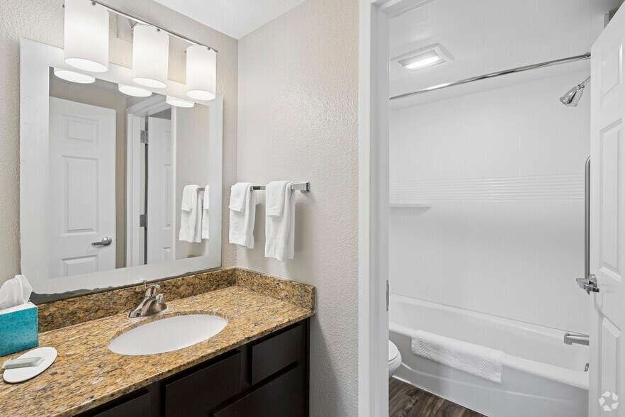 More Photos Of 11309 Abercorn St, Savannah Hotel For Sale