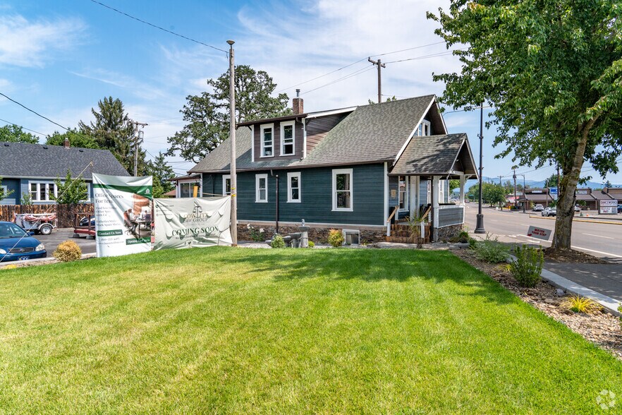 More Photos Of 10910 NE Fourth Plain Blvd, Vancouver Office For Lease