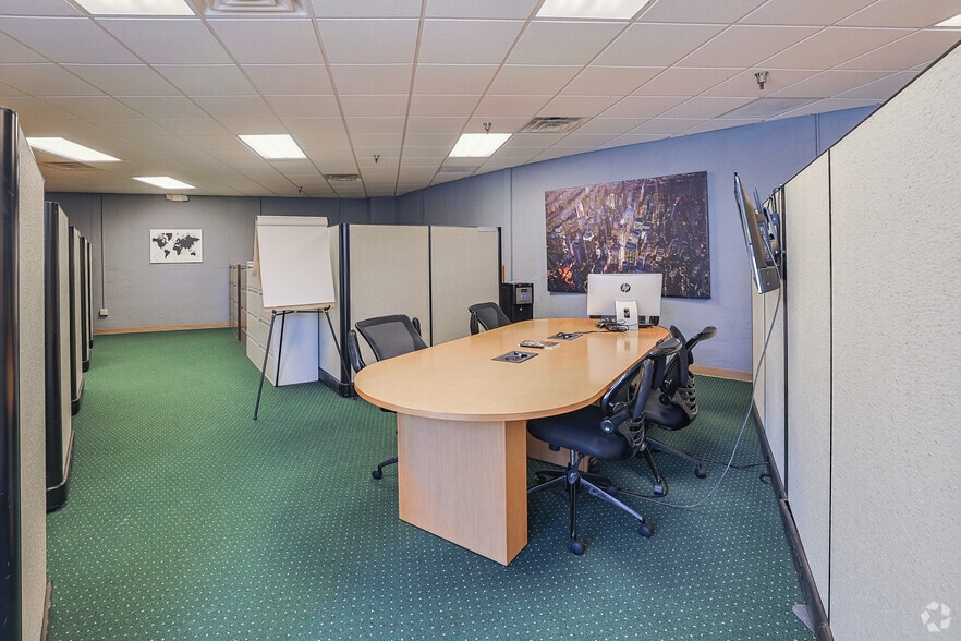 More Photos Of 1301 Grandview Ave, Pittsburgh Office For Lease