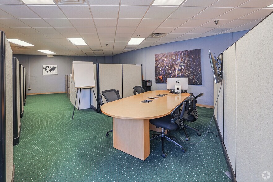 More Photos Of 1301 Grandview Ave, Pittsburgh Office For Sale
