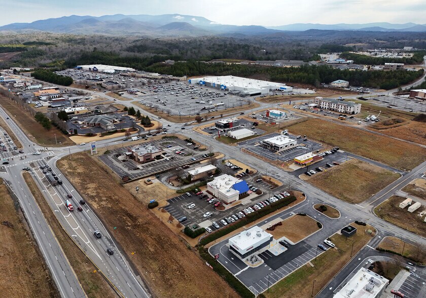 More Photos Of 212 Highland Pky, Ellijay Fast Food For Lease