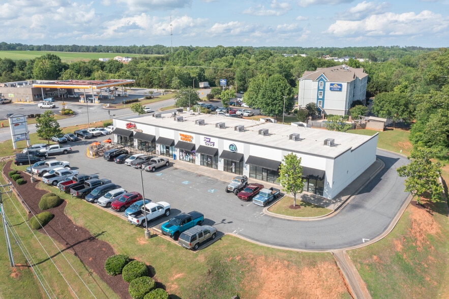 Primary Photo Of 30-100 Electric City Blvd, Anderson General Retail For Sale