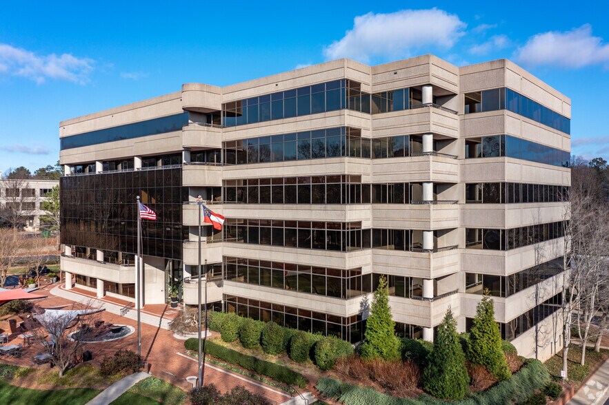 More Photos Of 6600 Peachtree Dunwoody Rd NE, Atlanta Office For Lease