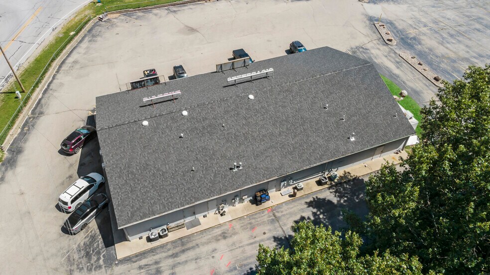 More Photos Of 6843 N Old 27, Fremont Storefront For Sale