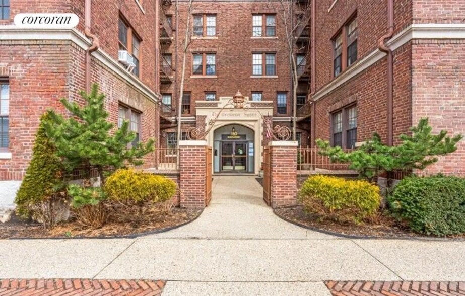 Primary Photo Of , Forest Hills Multifamily For Sale