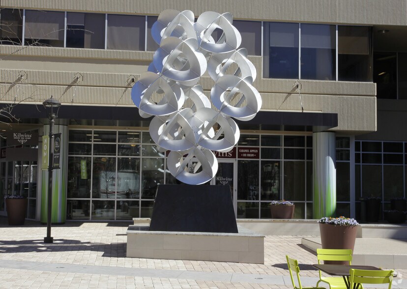 More Photos Of 220 N Main St, Greenville Office For Lease