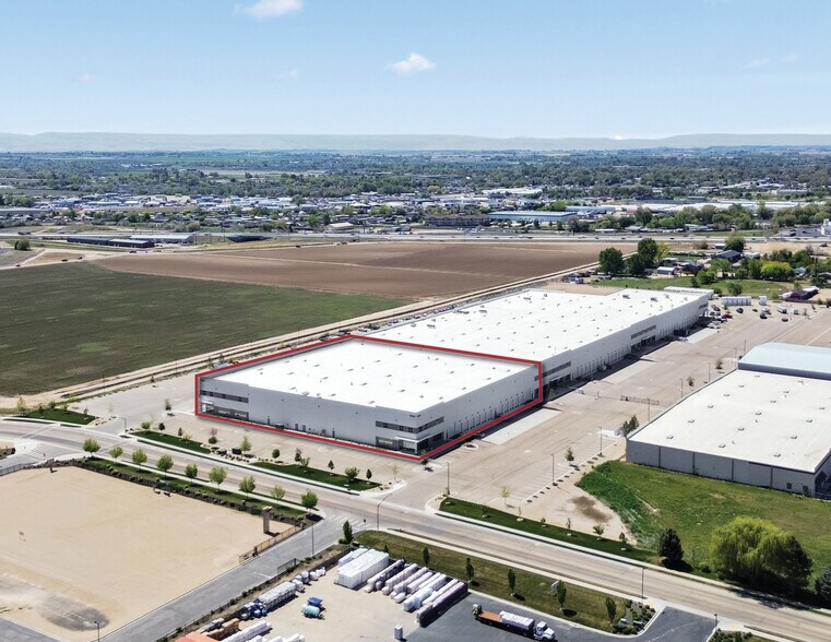 Primary Photo Of 1906 Smeed Pkwy, Caldwell Warehouse For Lease