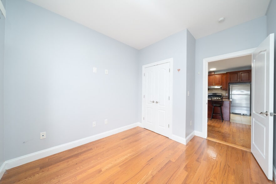 More Photos Of 187 Zabriskie St, Jersey City Apartments For Sale