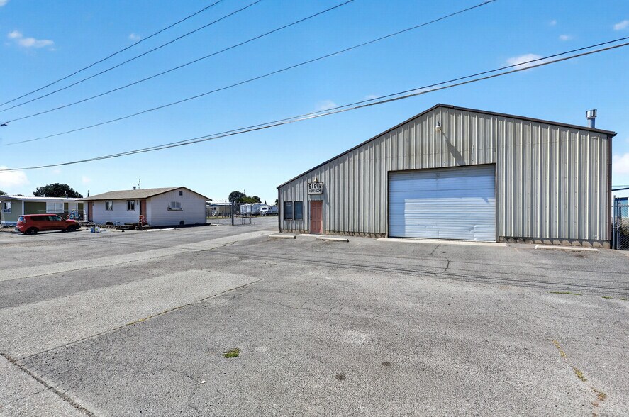More Photos Of 1612 S Campbell St, Spokane Warehouse For Sale