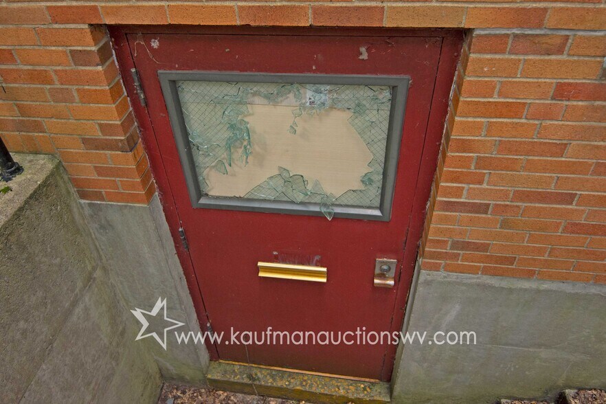 More Photos Of 100 Bluestone Rd, Mount Hope Research And Development For Sale