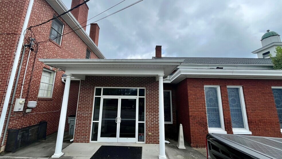 More Photos Of 1373 Delwood Dr SW, Lenoir Religious Facility For Sale