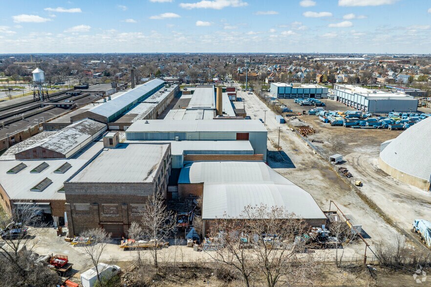 More Photos Of 5301-5323 S Western Blvd, Chicago Warehouse For Lease